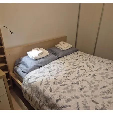 Przy Szpitalu Czmp *