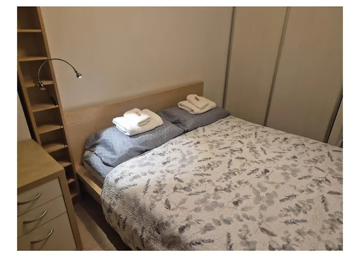 Przy Szpitalu Czmp *